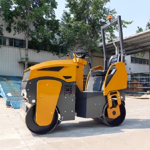 座驾式压路机ST1200